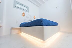 Melesios Mykonos Town Studios