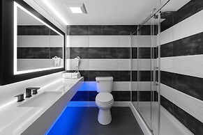 Casa Azul Hotel Blu JFK