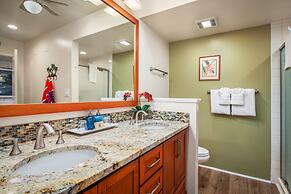 Lea Casa at Casa de Emdeko