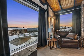 Chalet Monashee-brand New High End W/amazing Views