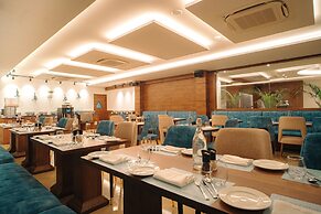 Playotel Premier Vijay Nagar