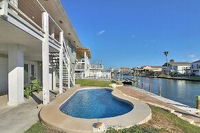 Royal Estes 5 Bedroom Home by RedAwning