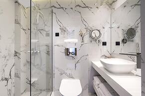 Emily's Luxury Suites