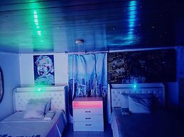Big Apple Hotel