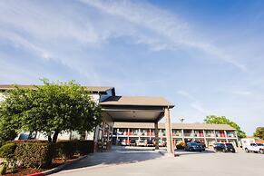 Palace Inn Baytown Spur TX-330