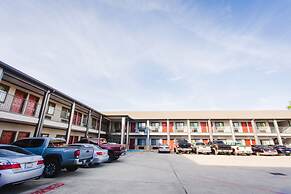 Palace Inn Baytown Spur TX-330