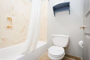 Palace Inn Baytown Spur TX-330