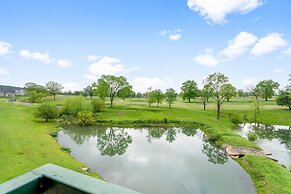 Fairway Heights 2 Bedroom Condo by RedAwning