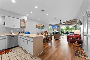 Fairway Heights 2 Bedroom Condo by RedAwning