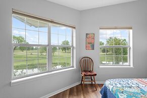Fairway Heights 2 Bedroom Condo by RedAwning