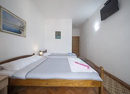 Madra rooms & apartments