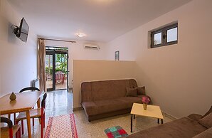 Madra rooms & apartments