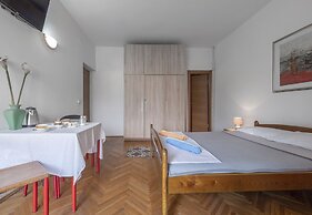 Madra rooms & apartments