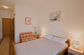 Madra rooms & apartments