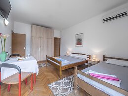 Madra rooms & apartments