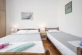 Madra rooms & apartments