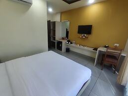 Chitwan Midtown Hotel