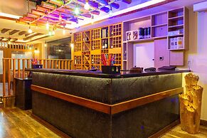 Chitwan Midtown Hotel