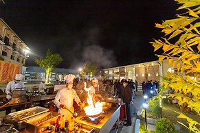 Chitwan Midtown Hotel