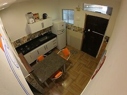 Kitnet perto da Primeira Praia