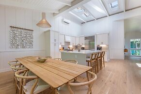 Camp Alealea 6 Bedroom Home by RedAwning