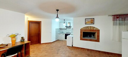 Villa a Stones Throw From the sea
