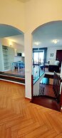 Villa a Stones Throw From the sea