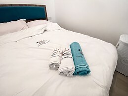 One bed Room Apartment Paradise Beach Front in Nice Residence