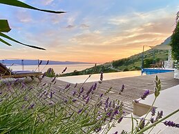 Villa Forte-the Exclusive Private Villa With Amazing sea View Located 