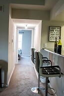 Entire Cozy Nest Minutes From Dulles Airport