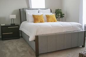 Entire Cozy Nest Minutes From Dulles Airport