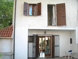 Beautiful Villa for 7 People With Swimming Pool and Private Garden by 