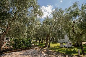 Ferienwohnung Ulivo mit Pool und Privatstrand