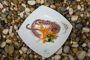 Ferienwohnung Ulivo mit Pool und Privatstrand