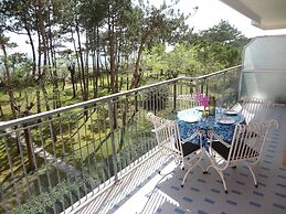 Cozy Apartment With Seaview for 5