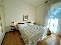 Beautiful Villa for 6 Guests With Shared Pool