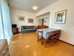 Beautiful Villa for 6 Guests With Shared Pool