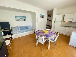 Feel at Home in our House With Garden
