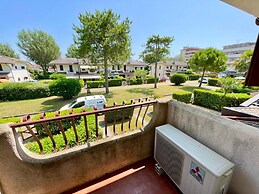 Holiday Home With Garden and Shared Pool