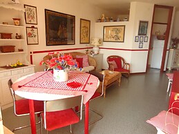 Nice Apartment for 6 People on the sea by Beahost Rentals