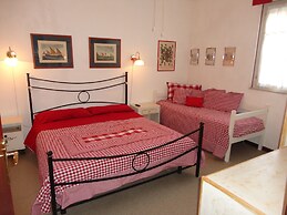 Nice Apartment for 6 People on the sea by Beahost Rentals