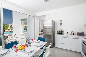 Protaras Holiday Villa Ccv2