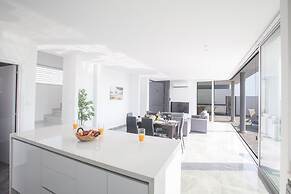 Protaras Holiday Villa Bp15