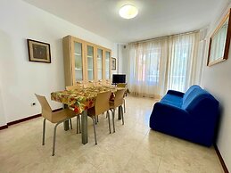 Enchanting Seaview Apartment - Beahost