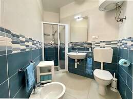 Amazing Seaview Apartment for 4