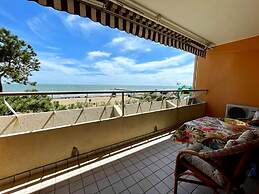 Gorgeous Seaview Apartment - Beahost Rentals