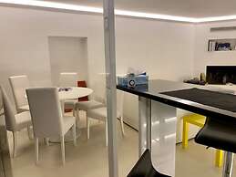 Designer Property Laid out Over 2 Floors In the Most Elegant Area Of R