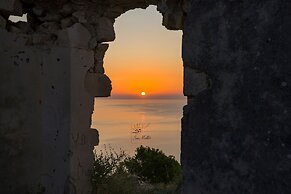 Holiday Apartment Orchidea With Swimming Pool and Private Beach -3