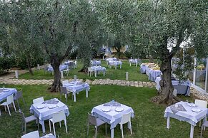 Holiday Apartment Orchidea With Swimming Pool and Private Beach -3