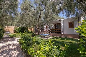 Holiday Apartment Orchidea With Swimming Pool and Private Beach -3